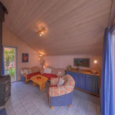 Holiday home Mirow In *
